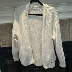 Hollister xs cream cardigan